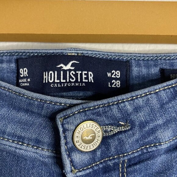 Hollister Women's High Rise Advanced Stretch Jean Legging - Picture 7 of 8